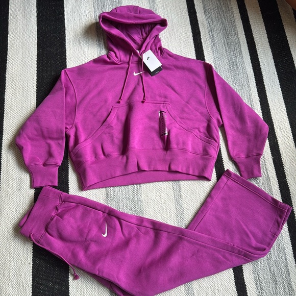 Tops - Nike Oversized Hoodie Sweatshirt NEW NWT
